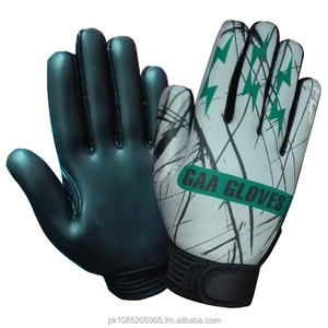 Gants de GAA pour enfants avec sangle réglable, paume en latex allemand, légers, antidérapants, design extensible pour les sports de plein air - Product Image 6