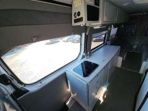 Mercedes-Benz Sprinter 2500 à toit haut d'occasion, année 2011 - Product Image 5