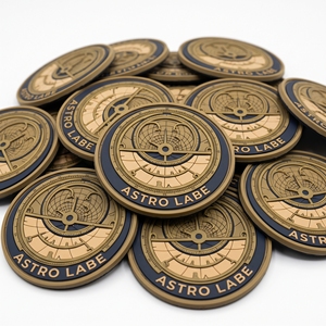 Badge rond en PVC et caoutchouc personnalisé, type Astrolabe, avec fixation auto-agrippante, directement de l'usine - Product Image 5