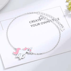 Bracciale Charm in Argento Sterling con Design Unicorno Rosa - Product Image 2