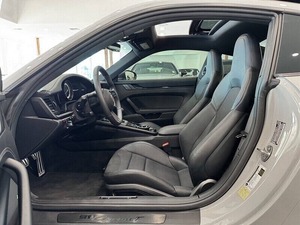 Porsche 911 Carrera T 2024 de fabrication standard - Product Image 5