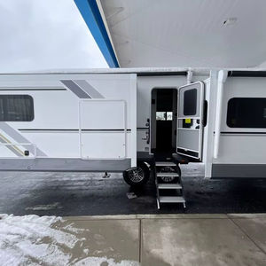 Venta al por mayor de vehículos usados económicos 2025 H-i-g-h-l-a-n-d R-i-d-g-e O-p-e-n R-a-n-g-e 335R-B-S - Product Image 2