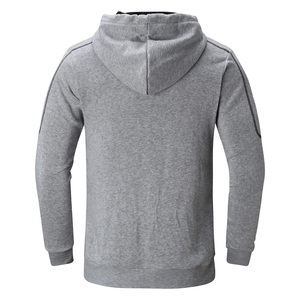 Sweat-shirt en polaire technique pour hommes avec logo personnalisé Ensemble 2 pièces sweat à capuche imprimé et pantalon de survêtement pour l'hiver Survêtement pour homme personnalisable - Product Image 3