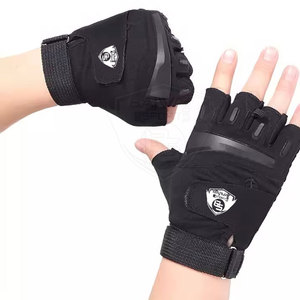 Guantes de Ciclismo Transpirables y Duraderos a Bajo Precio, Diseña Tu Propio Logotipo, Guantes de Ciclismo para Uso en Exteriores Hechos en Pakistán - Product Image 1