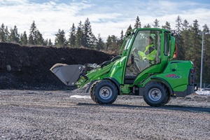 AVANT Godet 4-en-1 pour usage agricole et de construction, neuf pour excavatrices de 1,6 tonne - Product Image 3