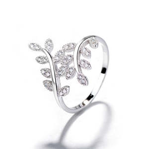 Anello a foglia in argento sterling con cristalli autentici - Product Image 1