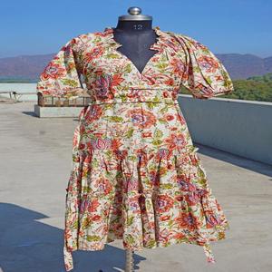 Bohemia Chic Champagnen Floral Imprimir Midi Vestido Mano Bloque Impreso Cuello en V Puff Manga 100% Algodón Características Cintura Cinturón Primavera - Product Image 1