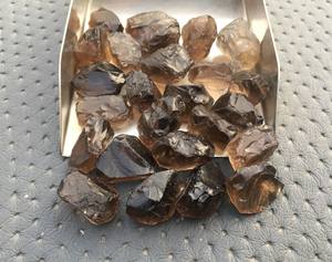 Ensemble de 10 pièces de quartz fumé naturel 16-18MM cristaux bruts bruns non traités pierres précieuses en vrac pour la méditation - Product Image 1