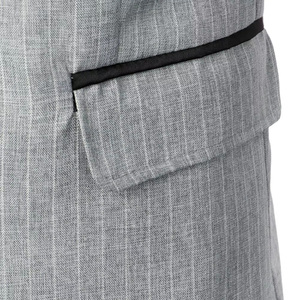 Manteau formel pour homme avec fermeture à boutons et texture lisse pour une élégance professionnelle Manteaux habillés pour hommes - Product Image 4