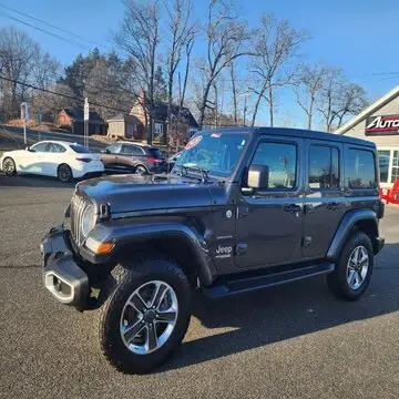 Cabriolet 2 portes, SUV 2 portes, Cabriolet 4 portes & SUV 4 portes Style de carrosserie Jeep Wrangler d'occasion à vendre