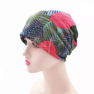 Bonnets d'impression à la mode pour hommes et femmes parfaits pour le temps froid et faisant une déclaration de mode audacieuse - Product Image 6