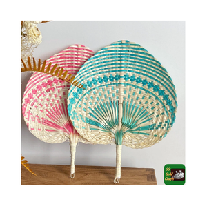 Abanicos plegables hechos a mano de Vietnam, mango de madera de bambú con decoración de hoja de palma, accesorios de verano, regalos de invitados de boda, favores - Product Image 5