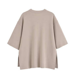 Camiseta Personalizada para Mujer con Bordado Desgastado, Diseño Moderno 2024, Corte Holgado y Camiseta Rosa para Mujer - Product Image 2