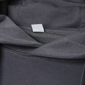 Sudadera con Capucha Esencial Premium al por Mayor para Hombre y Mujer, Logotipo Bordado Personalizado de Alta Calidad, Sudadera Unisex Gruesa con Capucha Esencial Personalizada - Product Image 4