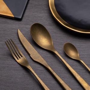Ensemble de couverts en acier inoxydable de qualité supérieure, résistant aux rayures, vaisselle polie pour une présentation élégante à table - Product Image 5