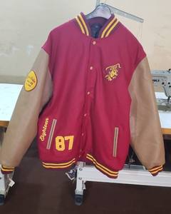 Veste universitaire universitaire universitaire unisexe de haute qualité personnalisée OEM pour hommes veste Letterman personnalisée pour enfants veste universitaire de baseball pour hommes - Product Image 3