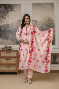 ชุดคุर्ติผ้าฝ้ายพรีเมียมสำหรับผู้หญิง ดีไซน์ทันสมัย - Product Image 2