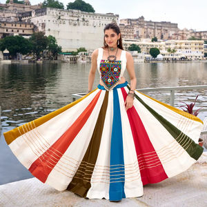 Nouveau Papillon lourd Pure Rayon Gota Patti Lace Touch Up coloré collection Navratri - Product Image 1