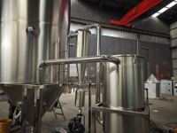 Équipement de sécheur par pulvérisation à air chaud en acier inoxydable pour la fabrication de poudre chimique de lait liquide industriel de laboratoire