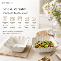 Ensemble de 2 bols carrés en porcelaine blanche avec bord doré, décor festonné et gaufré, style américain, passe au micro-ondes