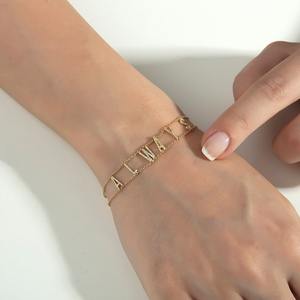 Pulsera de Tenis Hecha a Mano en Plata de Ley 925 con Circonita, Chapada en Oro, Joyería Moderna para Regalo en Ocasiones Especiales - Product Image 3