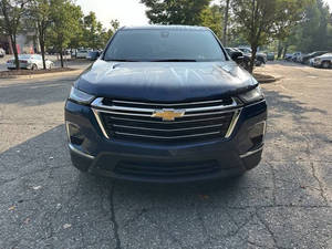 Tissu Chevrolet Traverse LT 2023 D'UTILISATION EN BON ÉTAT - Product Image 2