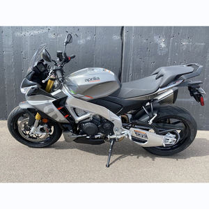 Aprilia Tuono 1100 V4/RSV4 1100 Factory/Tuono V4 1100 Factory Italy 1100 CC 2023 - Product Image 3