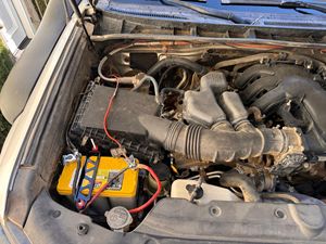 โตโยต้า 4Runner Limited 4x4 ปี 2010 สภาพใช้งานมาแล้ว ไม่มีราคาขั้นต่ำ ซูเปอร์ฟาสต์แมท ระบบขับเคลื่อน 4 ล้อแบบฟูลไทม์ พร้อมระบบล็อคเฟืองท้าย - Product Image 6