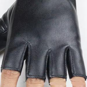 Fashion Women's <b>Thin</b> Breathable PU Leather Touch Screen Punk Hip Hop Pole Dance Mitten Half Finger Driving Nightclub Casual Show - Product Image 2