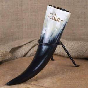 Corne à boire viking naturelle unique, faite à la main, style animal, polie, écologique, sans danger pour les aliments, Noël - Product Image 4