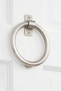 Tocador de Puerta Decorativo de Aluminio con Forma Especial, Diseñado para Hogares de Alta Gama, Ofrece un Elegante y Distintivo Detalle para la Puerta - Product Image 6