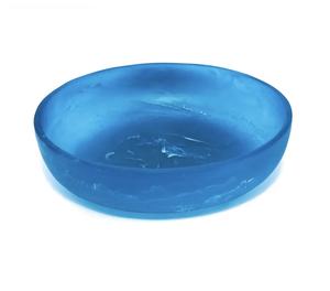 Bol décoratif minimaliste en résine vert sauge et blanc avec tourbillon bol décoratif artisanal pour la décoration intérieure bol à salade en résine vente en gros - Product Image 5