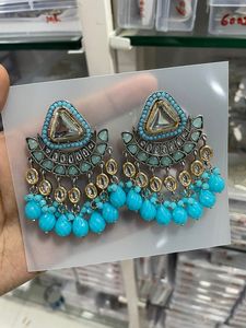 INDIEN DERNIÈRE TRADITIONNELLE KUNDAN HAUTE PLAQUÉ OR AVEC PERLE DESIGNER BELLE FANTAISIE KUNDAN BOUCLES D'OREILLES ENSEMBLE POUR FEMMES ET FILLES - Product Image 4