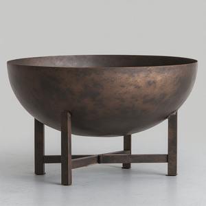 Brasero de Metal con Acabado Moderno y Recubrimiento en Polvo para Casas de Campo y Patios Abiertos, Crea un Ambiente Cálido y un Encanto Visual - Product Image 1