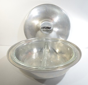 Casserole simple en métal et en verre avec couvercle, idéale pour les repas en famille, les réceptions et l'utilisation à la maison, en provenance d'Inde - Product Image 5