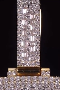 Colgante de Plata de Ley 925 con Letra Personalizada, Incrustado con Diamantes Moissanite VVS, Brillante, Unisex, de Lujo, para Uso Diario - Product Image 2