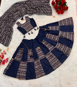 Coton rayonne à la mode avec impression et diamant Siroski travail enfants Lehenga Choli achats en ligne au taux le plus bas - Product Image 2