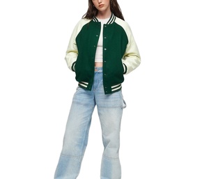Vestes universitaires en peau de mouton pour femmes, personnalisables en gros, avec logo sur mesure, respirantes, pour l'hiver, style streetwear décontracté - Product Image 6