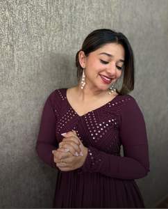 Robe de soirée de créateur, tenue de travail de Type Anarkali, couleur marron, renard Georgette avec doublure complète, broderie miroir - Product Image 4