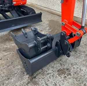 Miniexcavadora Kubota U27-4 de Giro Cero, 2.7 Toneladas, Diésel, Compacta, con Sistema Hidráulico Auxiliar - Product Image 6