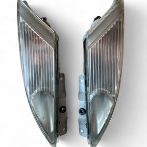 Paires de clignotants d'origine Yamaha Majesty 400 2005, état d'occasion - Product Image 1