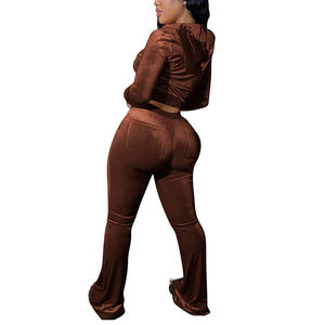 Ensemble de survêtement 2 pièces en velours uni écologique 100 % coton pour femme, style streetwear d'hiver, avec logo personnalisé et taille élastique, pour la vente en gros - Product Image 4