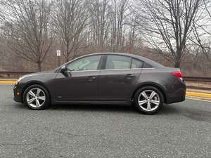 Chevrolet Cruze 2LT Sedán 2015 Usado, Volante a la Izquierda, Emisión Euro IV, 6 Asientos - Product Image 3