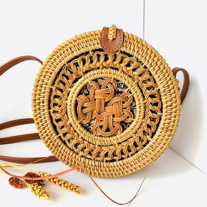 กระเป๋าสานมือลายขวางลำตัว,กระเป๋าหวายทรงกลมสานโบฮีเมียนของขวัญวันครบรอบวันแม่ - Product Image 3