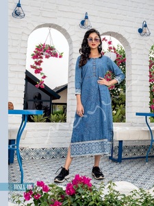 Especial de verano absolutamente hermoso e impresionante algodón Denim Kurtis Collation para la venta en línea - Product Image 6