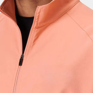 Vêtement de rue Nouvelle arrivée Veste softshell à capuche d'hiver Premium Homme Couleur personnalisée Légère Écologique Respirante Meilleure vente - Product Image 4