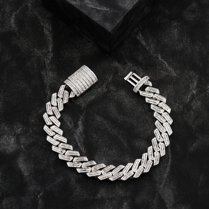 Nuevo diseño Iced Out Moissanite Jewelry Two Row VVS Moissanite Pulsera de cadena de eslabones cubanos a la venta desde India - Product Image 1