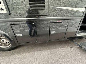 Mercedes-Benz Sprinter 3500 de 2016 en parfait état - Product Image 3