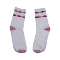 Vente en gros de chaussettes pour hommes, couleur unie, bonneterie respirante, coupe basse, courtes, chaussettes de sport décontractées