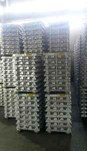 High Purity Aluminium Scrap <b>Ingots</b> 99.8% ADC12 Available for Sale - Product Image 4